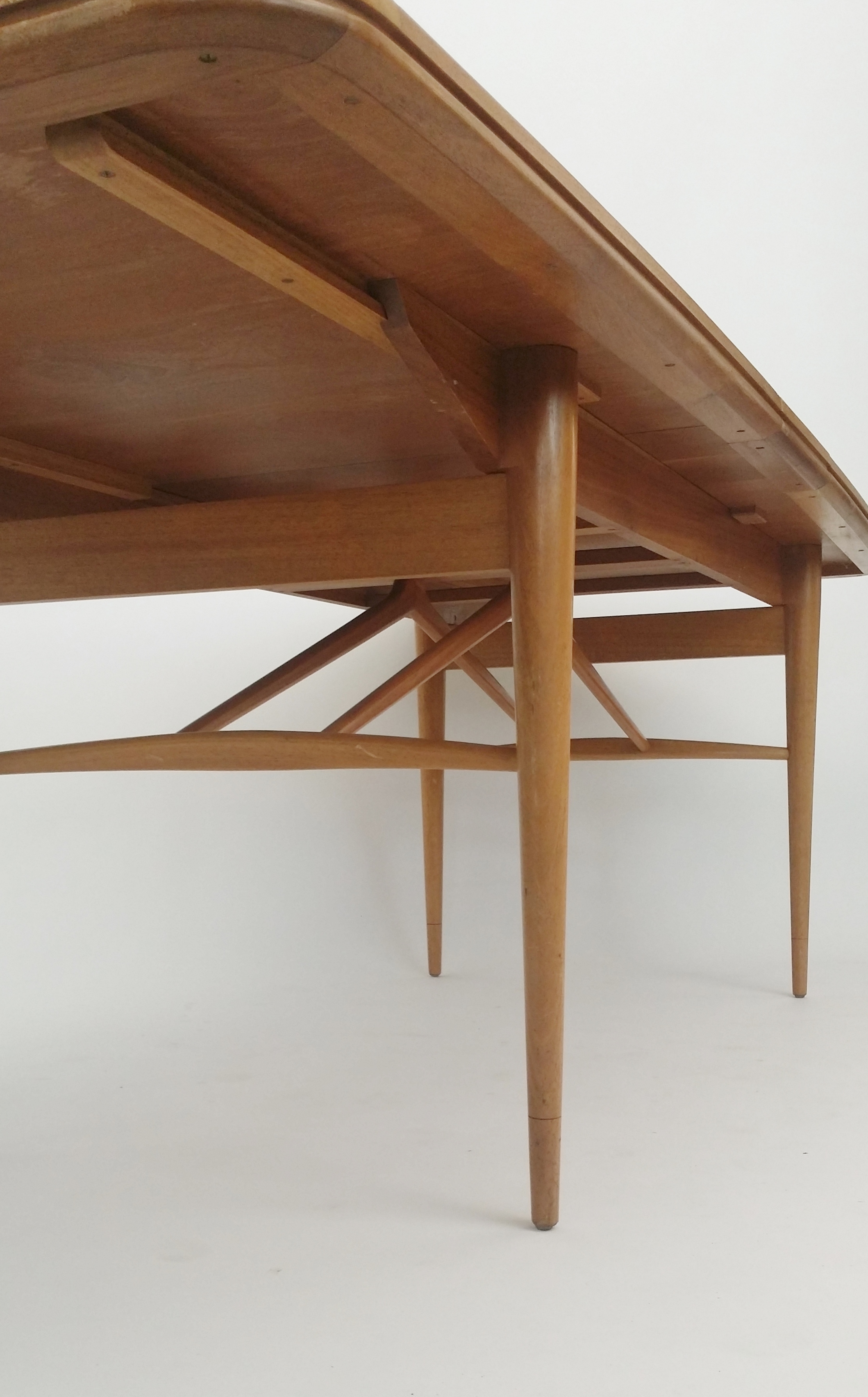 Robert Heritage Dining Table